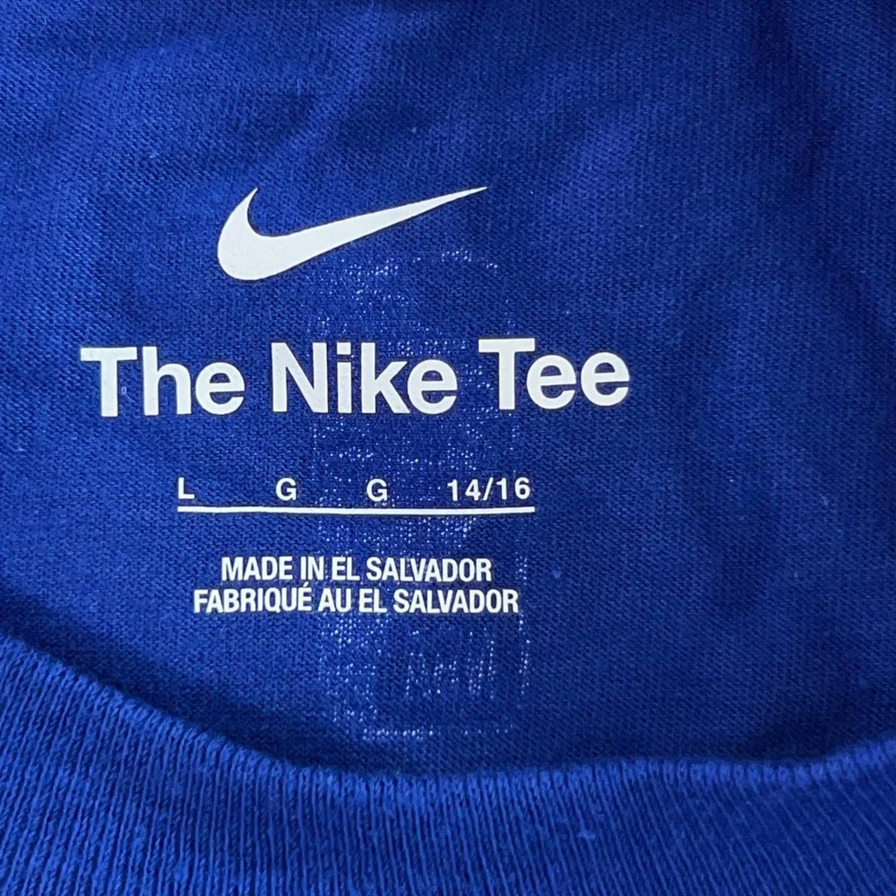 Nike Boys Large Blue New York Knicks OG Anunoby 8 NBA Graphic T-Shirt NWT